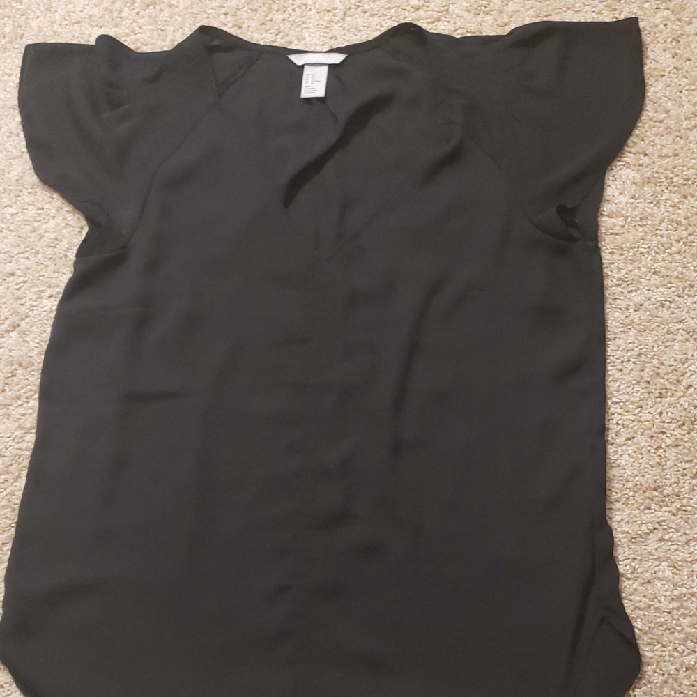 H&M Black Blouse w/ Flutter  Cap Sleeves